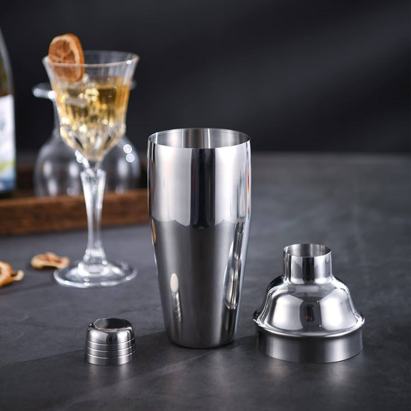 LUCKYGOOBO Cocktail Shaker,24 oz Martini Shaker,Drink Shaker Built-in Strainer,Professional Stainless Steel Margarita Mixer,Bartender Kit Gifts.